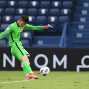 世界杯高清直播-扑点！2次封杀必进球！广州惨败战张健智成唯一亮点